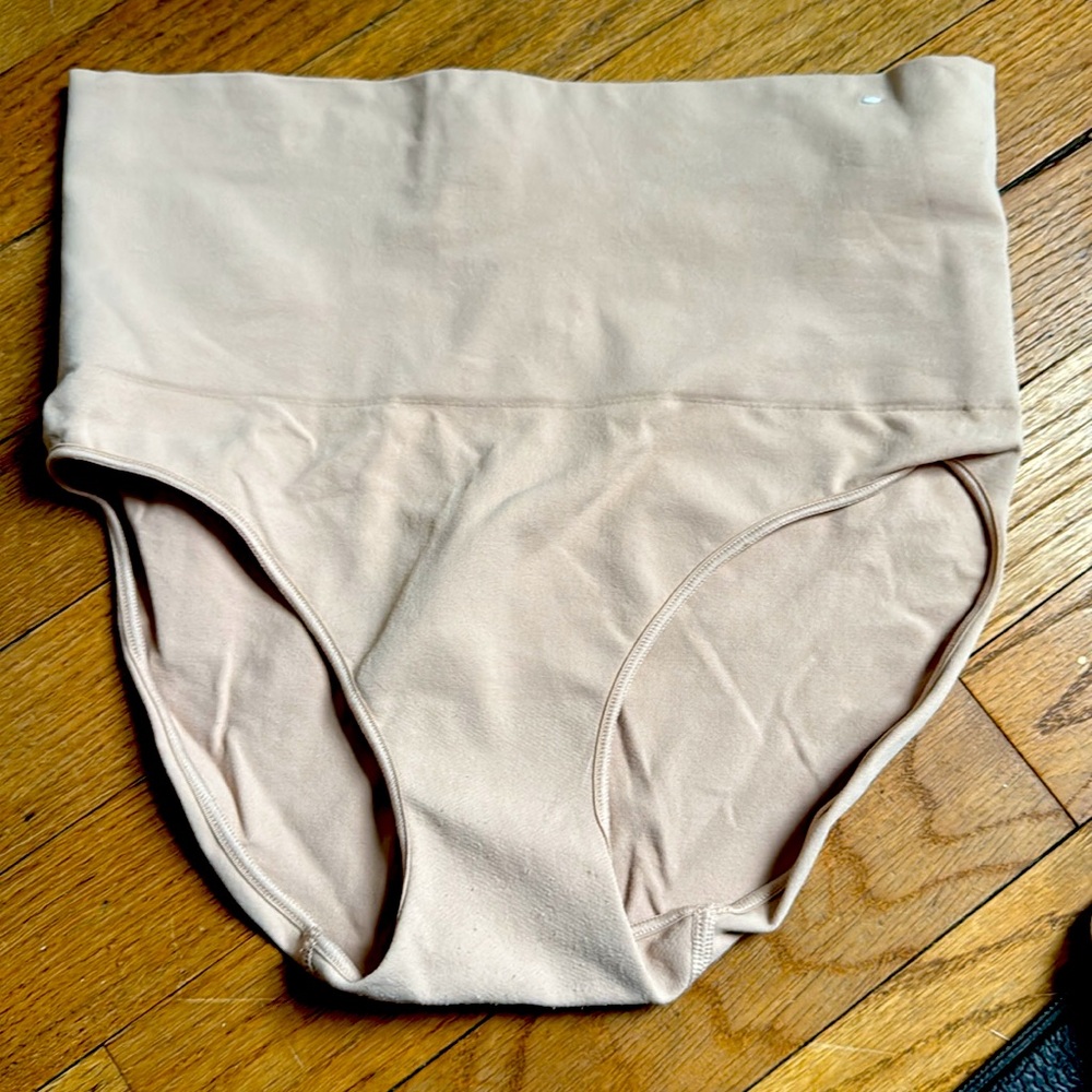 SPANXshape ExtraOrdinary Brief, Toasted Oatmeal, M